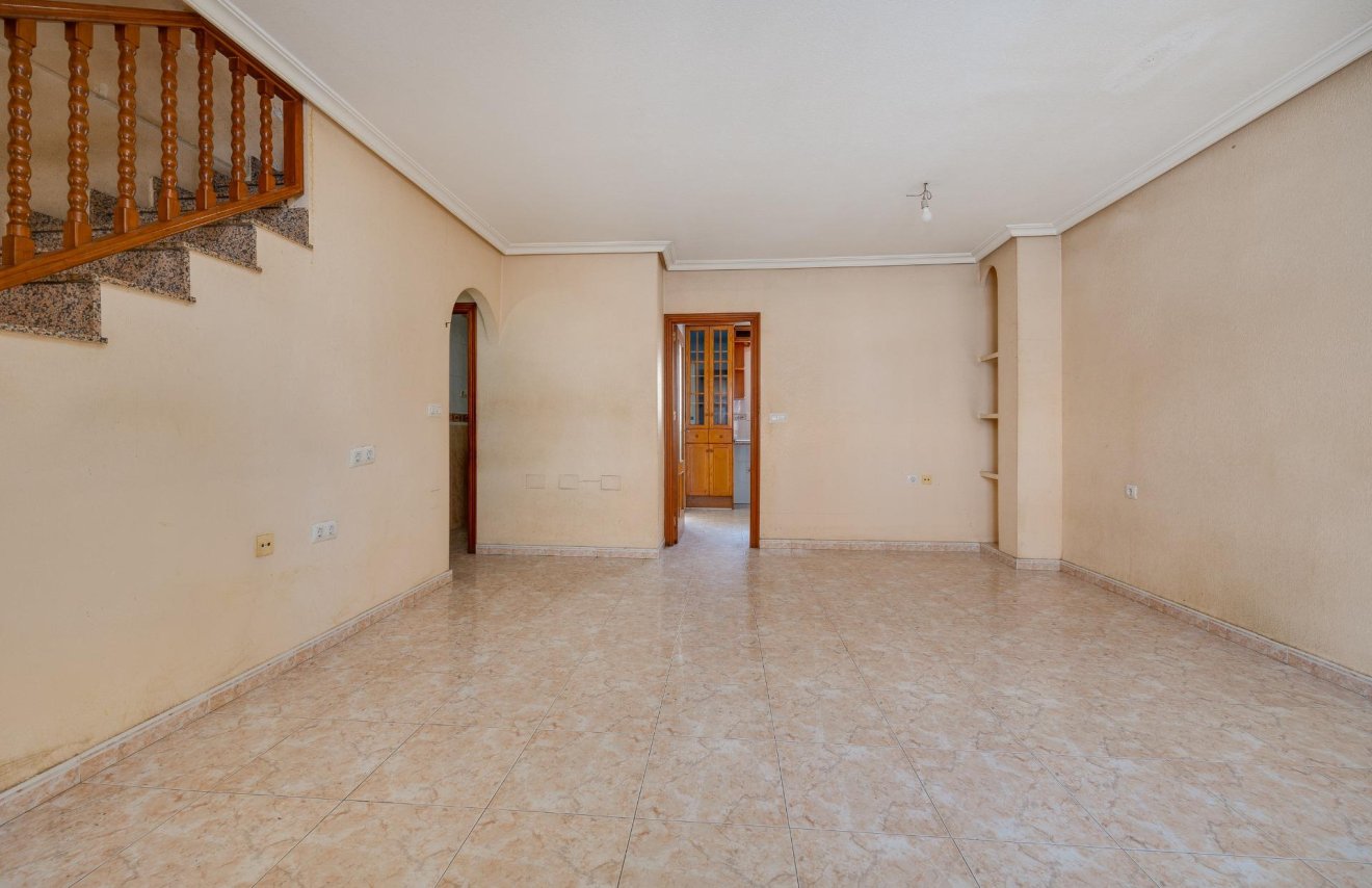 Reventa - Adosado - Los Montesinos - Pueblo 8