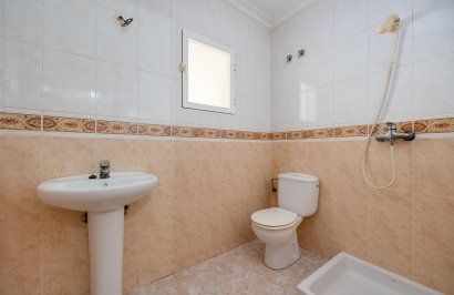 Reventa - Adosado - Los Montesinos - Pueblo 8