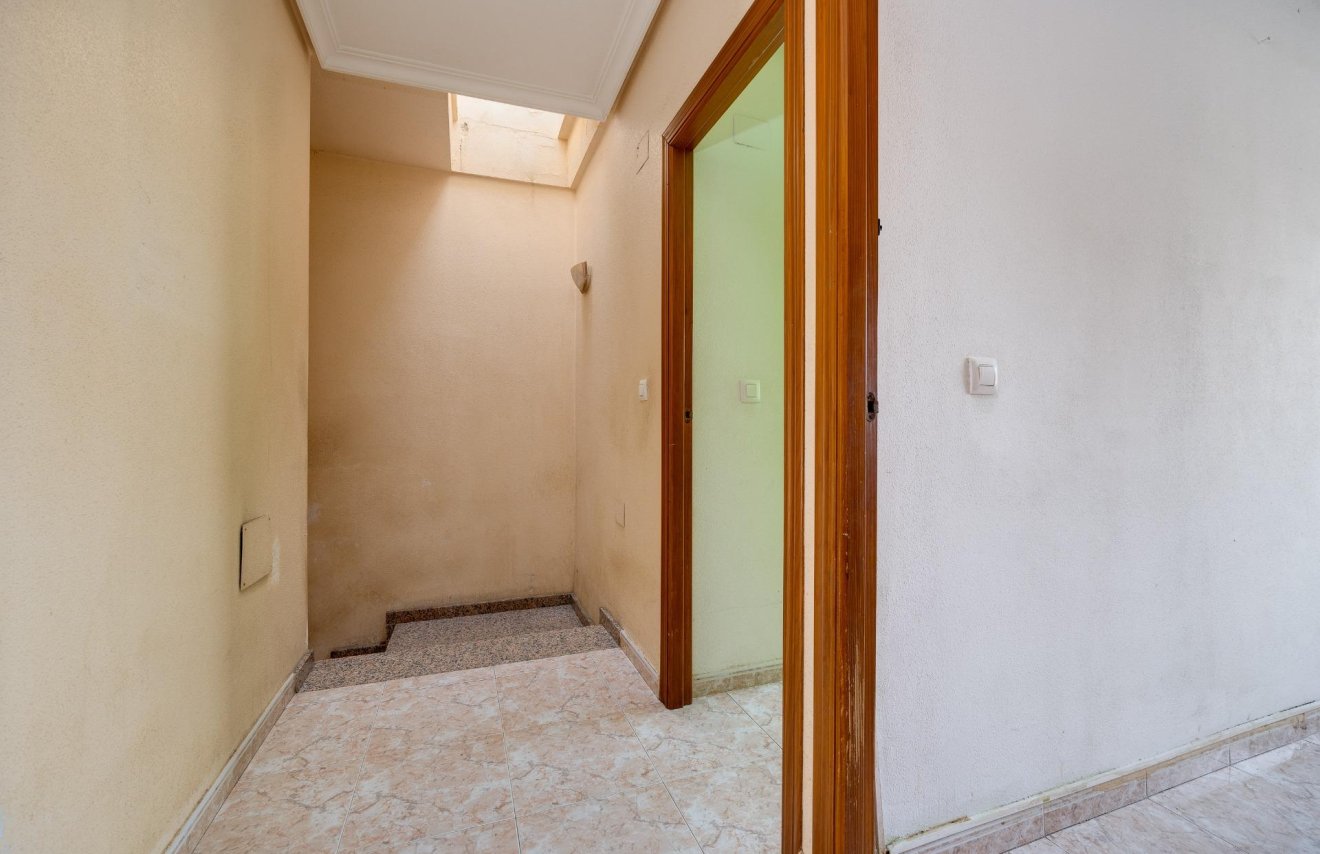 Reventa - Adosado - Los Montesinos - Pueblo 8