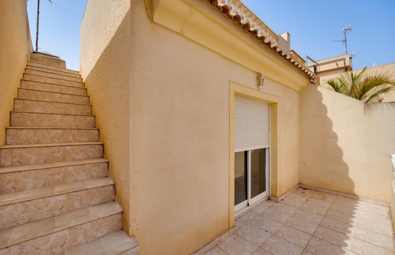 Reventa - Adosado - Los Montesinos - Pueblo 8