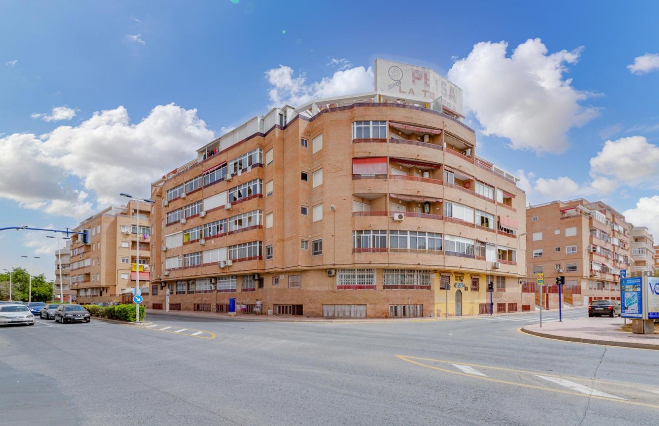 Reventa - Apartamento - Torrevieja - Playa de los Locos