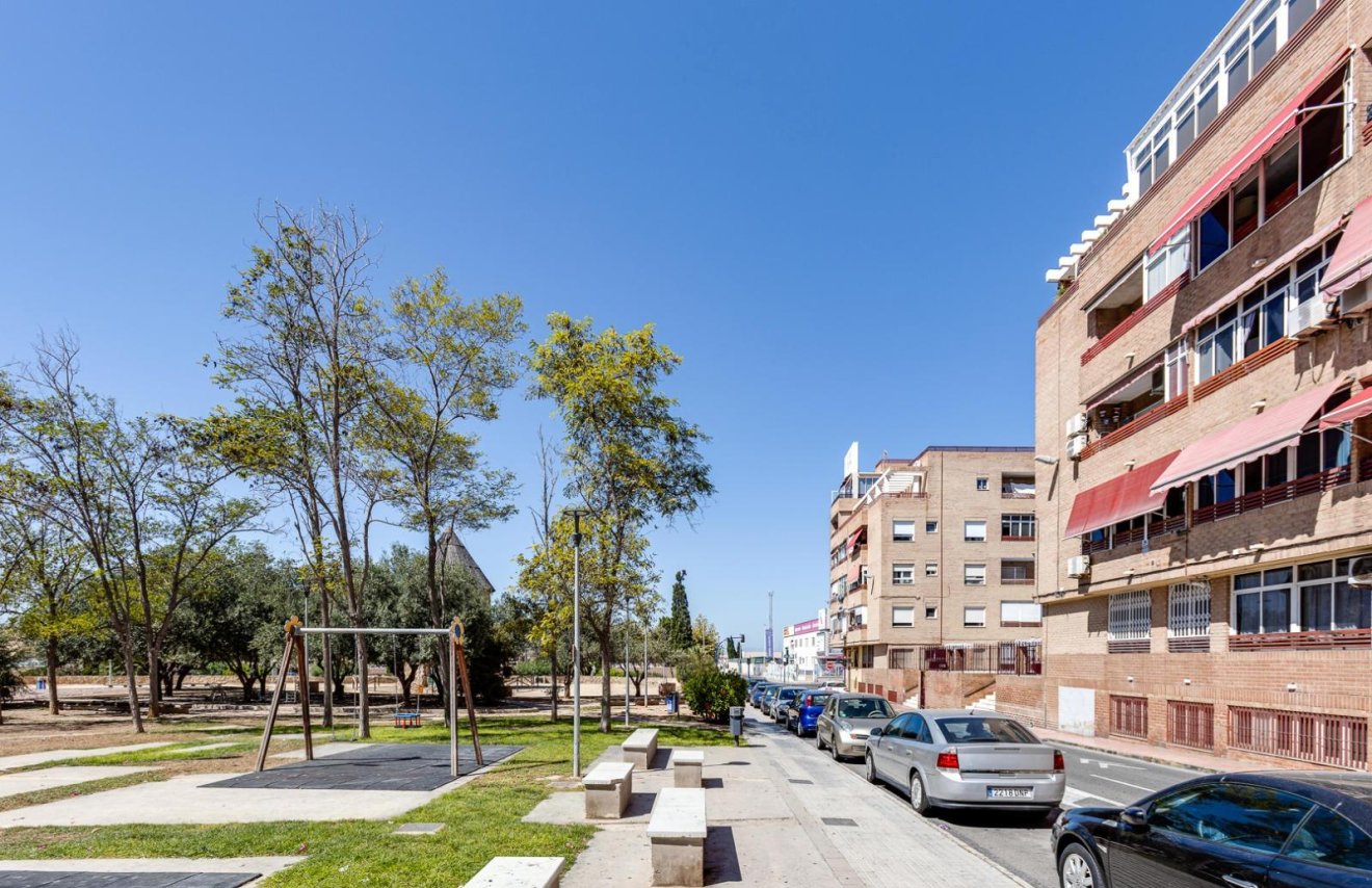 Reventa - Apartamento - Torrevieja - Playa de los Locos