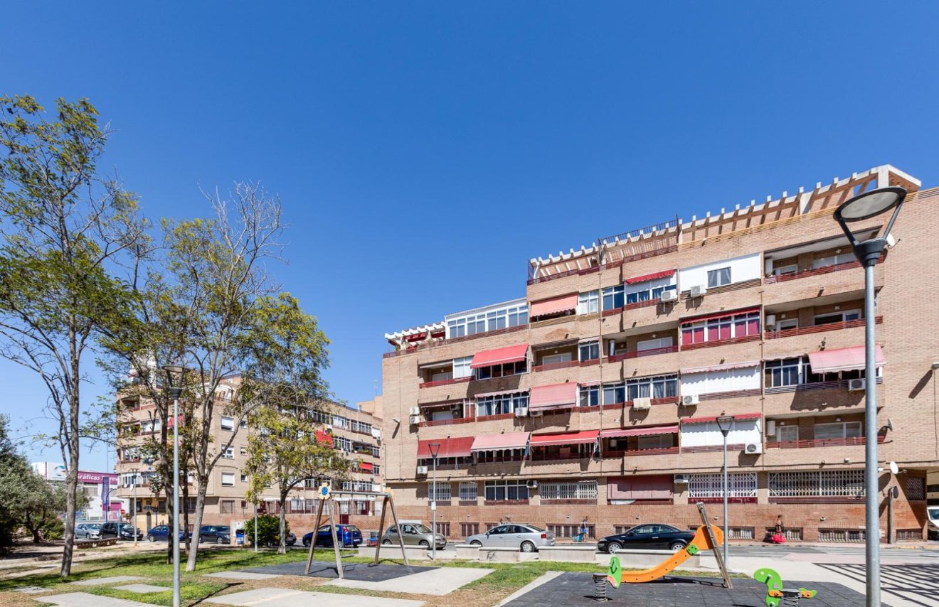 Reventa - Apartamento - Torrevieja - Playa de los Locos