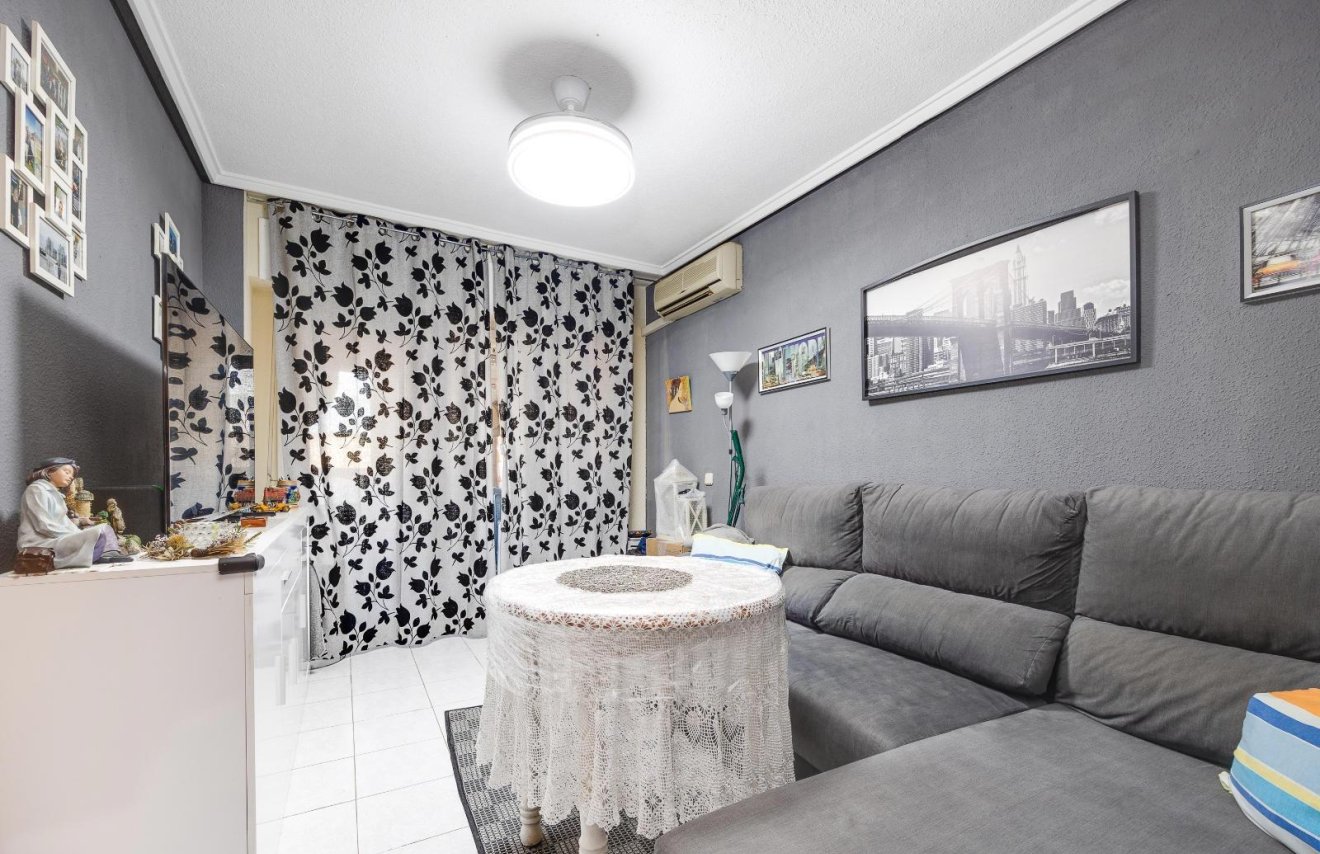 Reventa - Apartamento - Torrevieja - Playa de los Locos