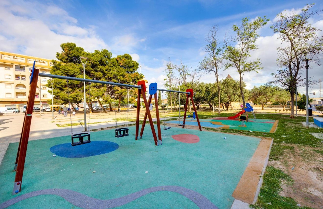 Reventa - Apartamento - Torrevieja - Playa de los Locos