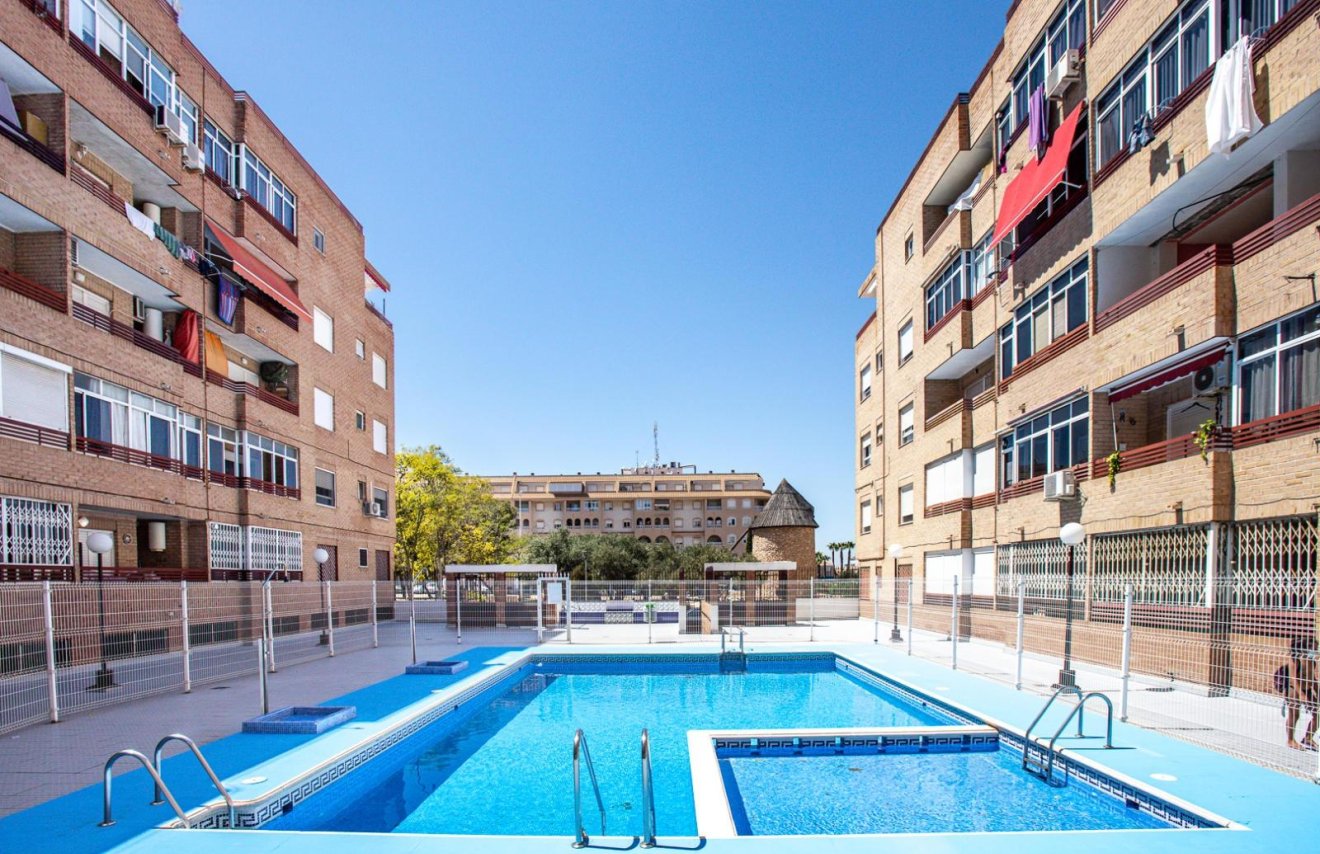 Reventa - Apartamento - Torrevieja - Playa de los Locos