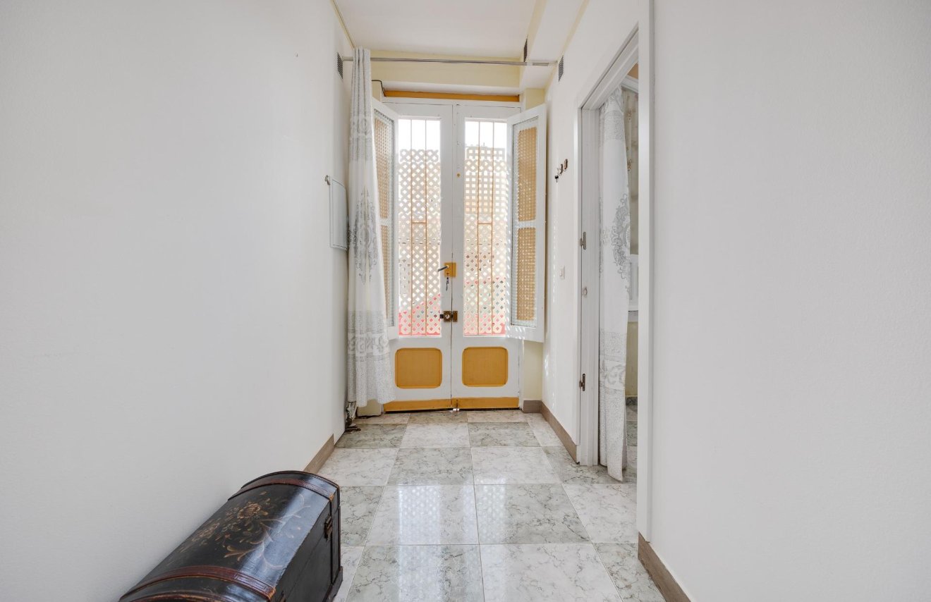 Reventa - Apartamento - Torrevieja - Centro