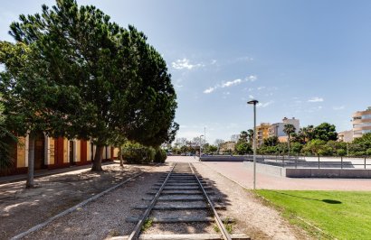 Reventa - Estudio - Torrevieja - Acequion