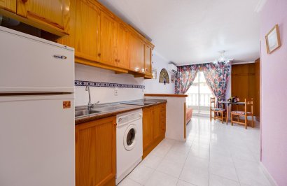 Reventa - Estudio - Torrevieja - Acequion