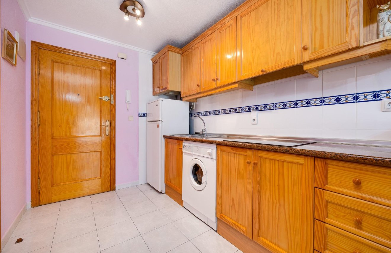 Reventa - Estudio - Torrevieja - Acequion