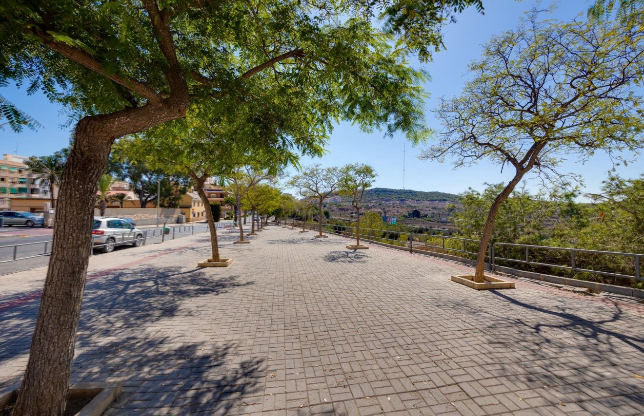 Reventa - Apartamento - Guardamar del Segura - Pueblo