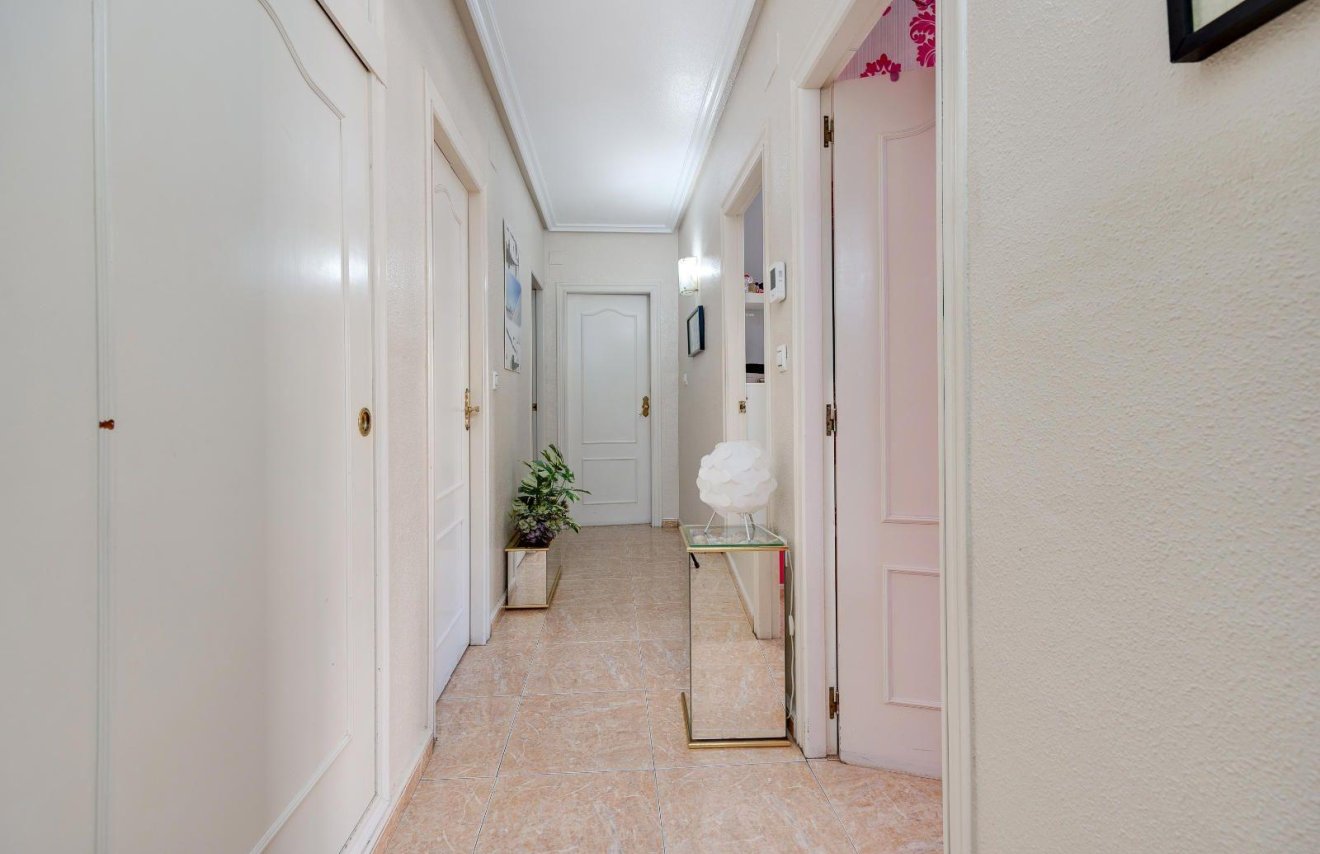 Reventa - Apartamento - Torrevieja - Centro