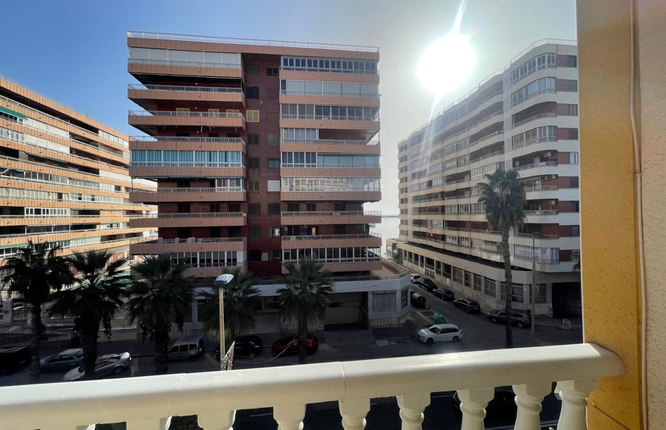 Revente - Apartamento - Torrevieja - Acequion