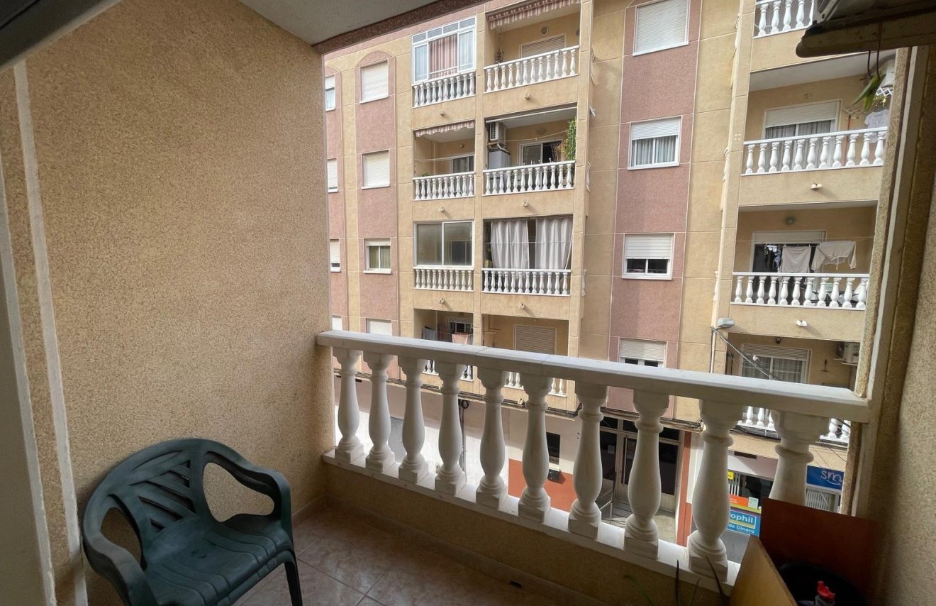 Reventa - Apartamento - Torrevieja - Centro