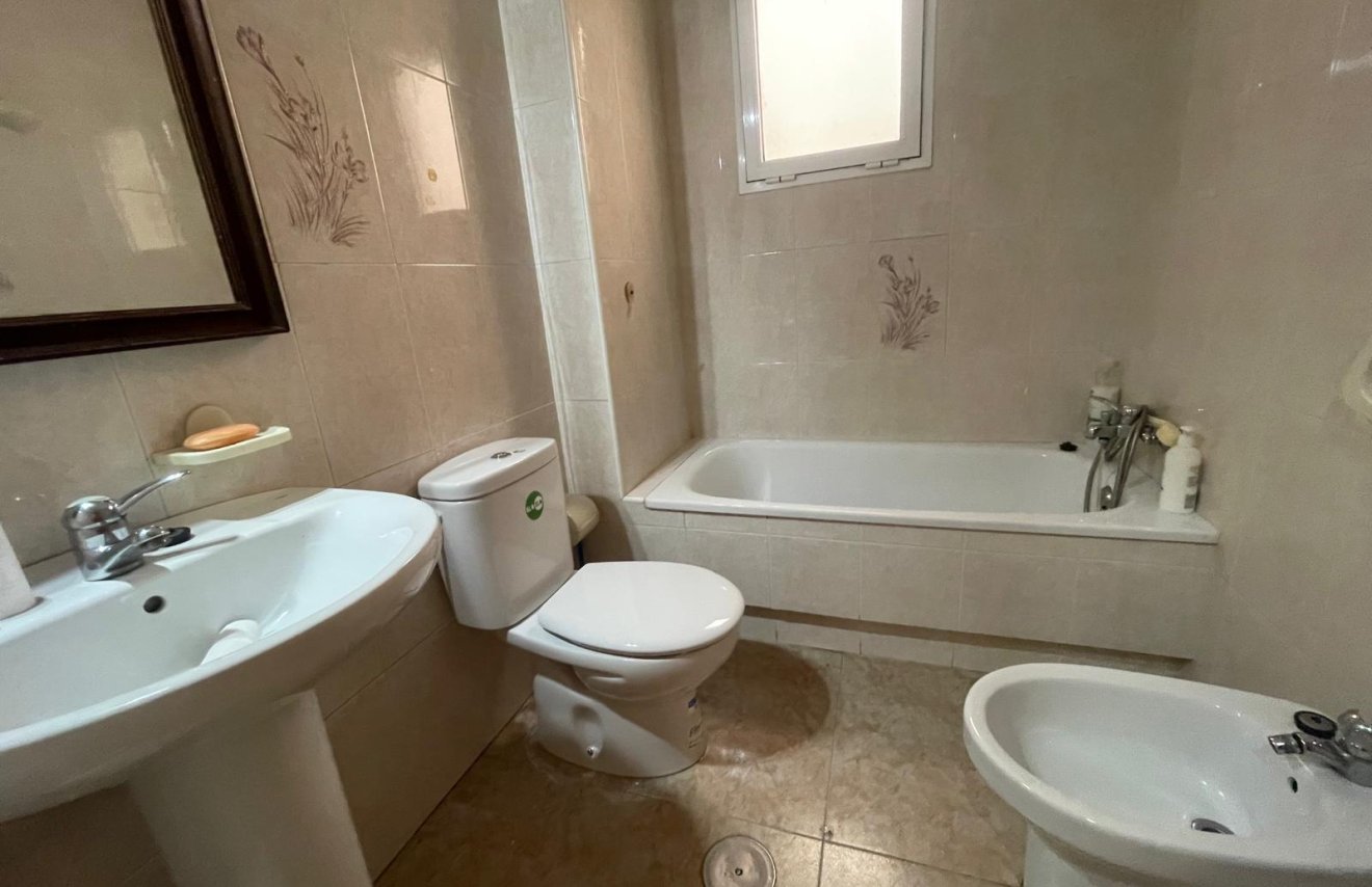 Reventa - Apartamento - Torrevieja - Centro