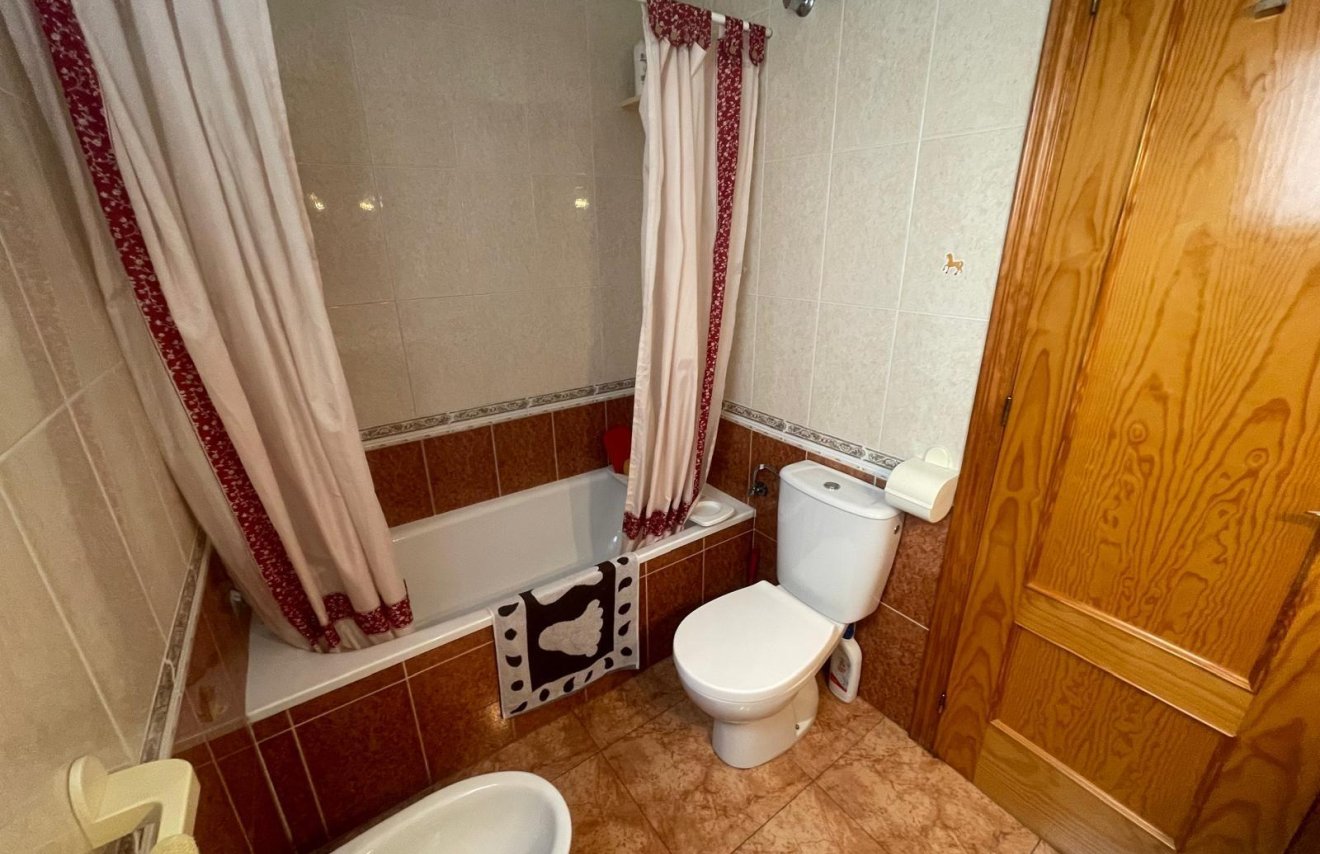 Reventa - Apartamento - Torrevieja - Estacion de autobuses