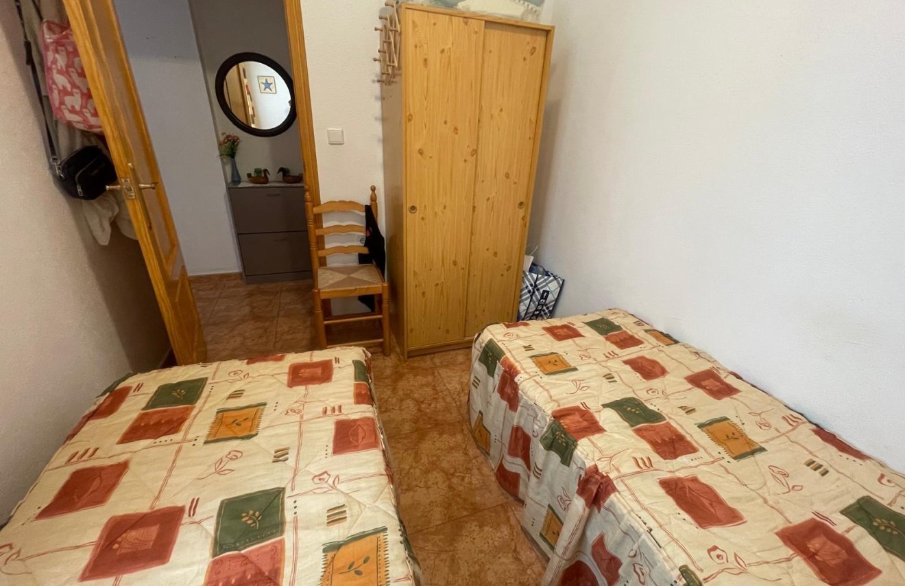 Reventa - Apartamento - Torrevieja - Estacion de autobuses