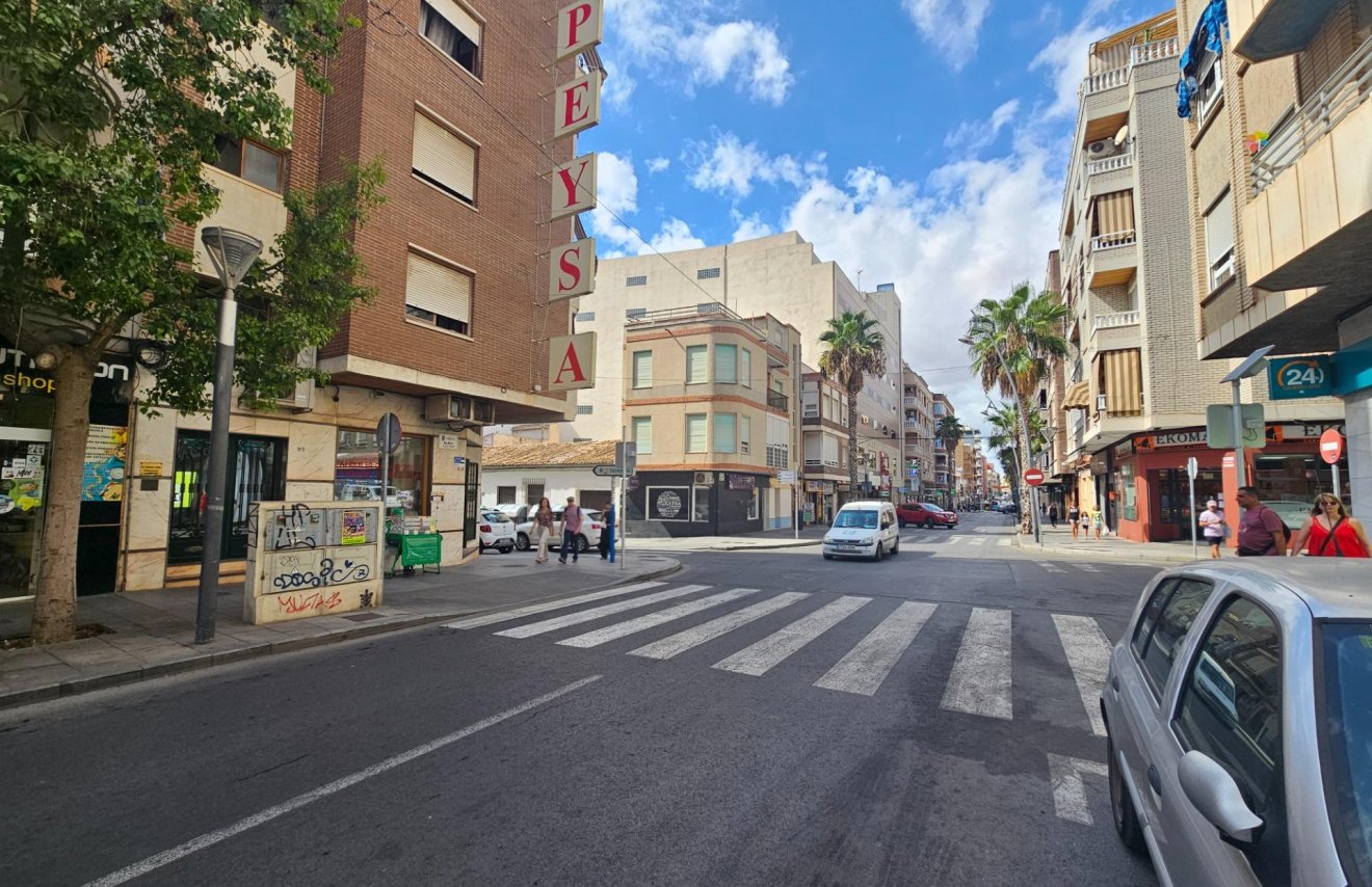 Revente - Apartamento - Torrevieja - Playa del Cura