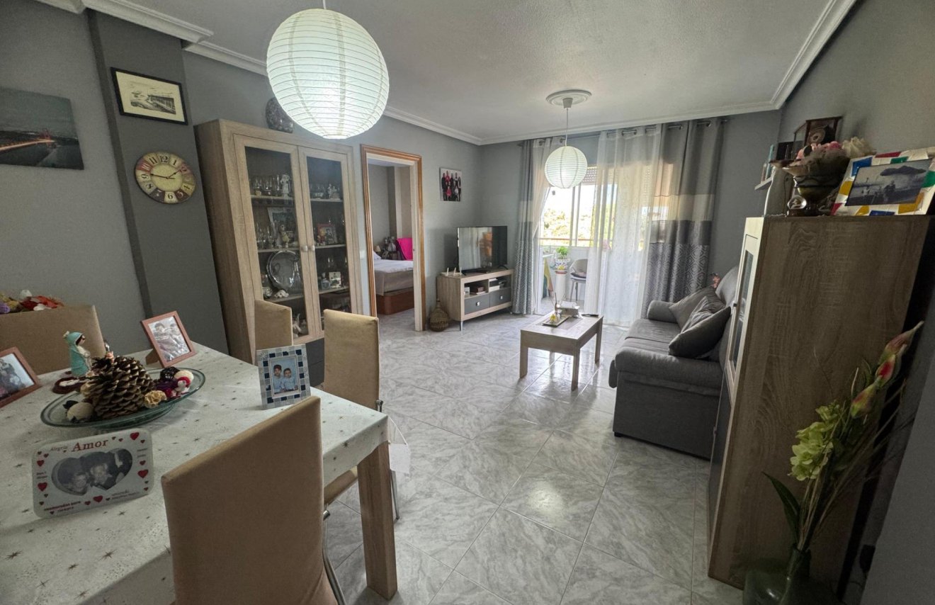 Reventa - Apartamento - Torrevieja - Acequion