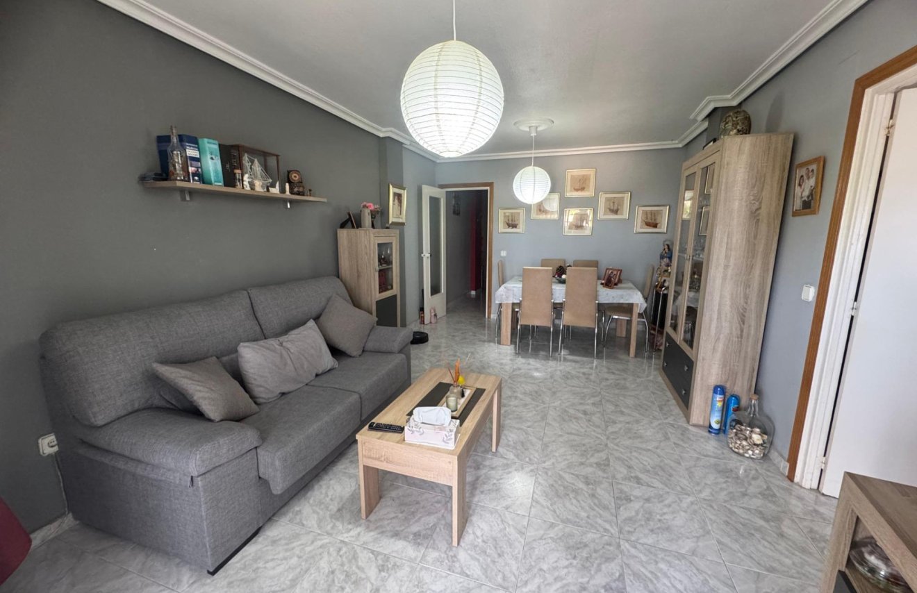 Reventa - Apartamento - Torrevieja - Acequion