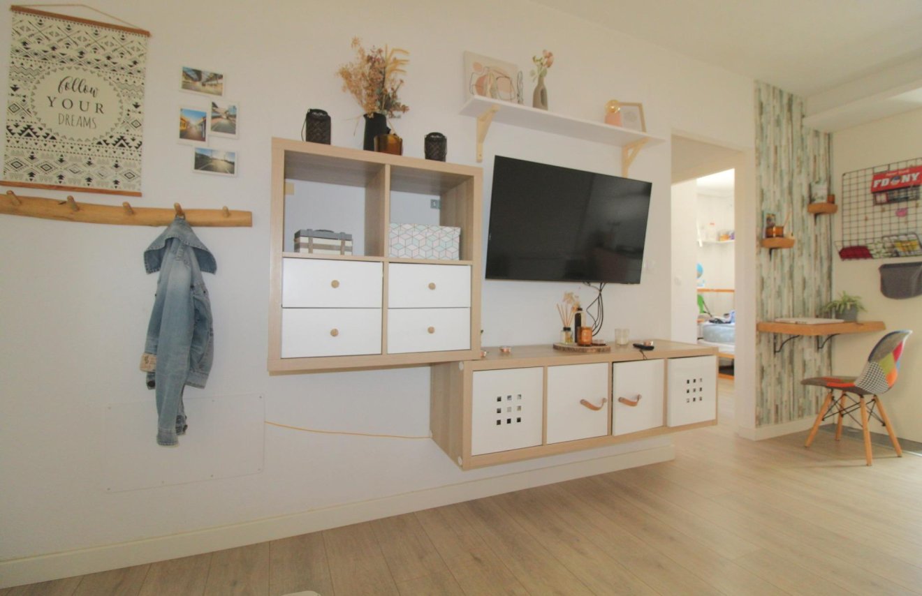 Reventa - Planta baja - Torrevieja - Aguas nuevas 1