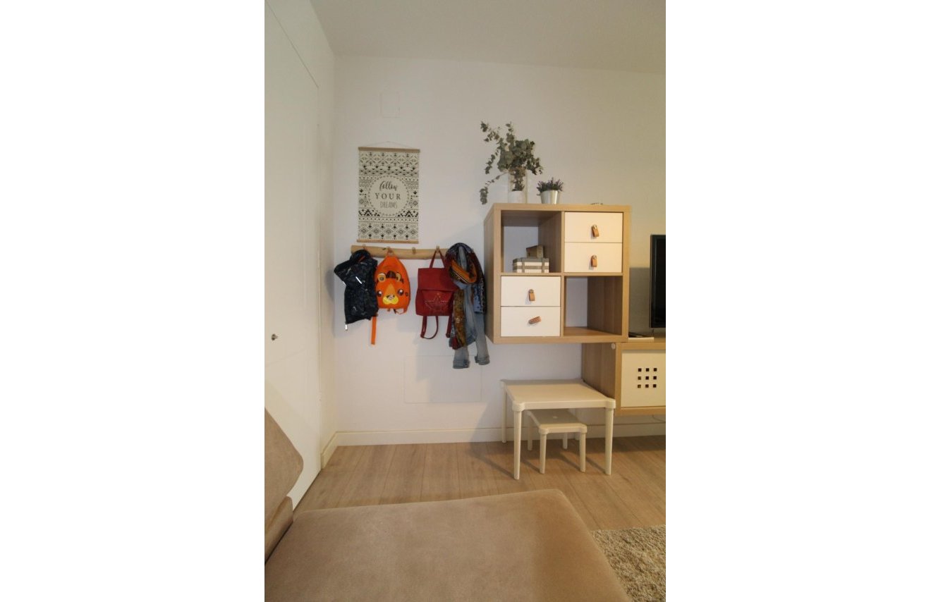 Reventa - Planta baja - Torrevieja - Aguas nuevas 1