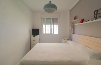 Reventa - Planta baja - Torrevieja - Aguas nuevas 1