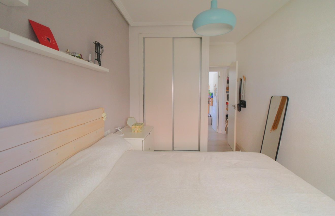 Reventa - Planta baja - Torrevieja - Aguas nuevas 1