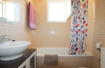 Reventa - Planta baja - Torrevieja - Aguas nuevas 1