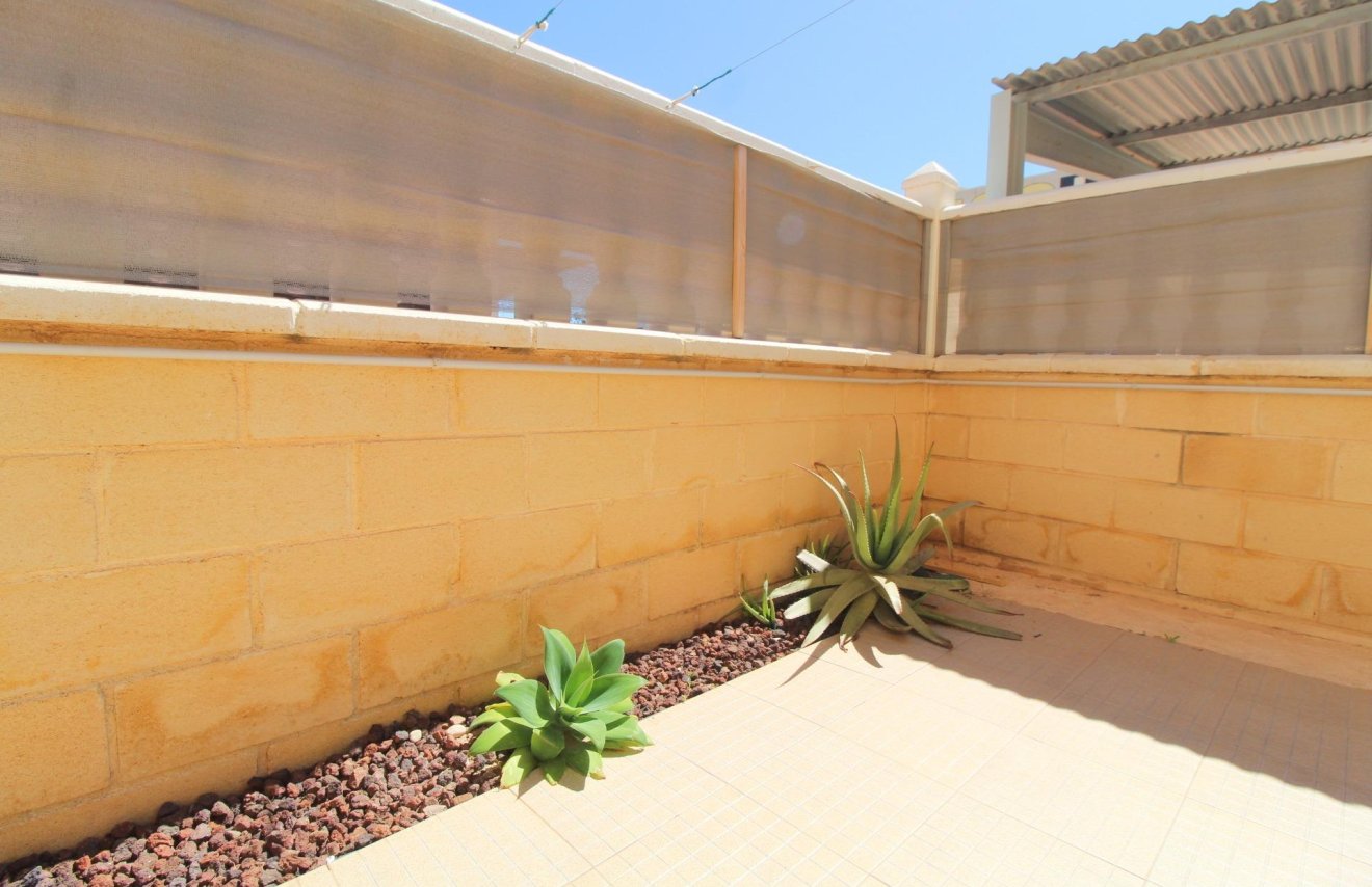 Reventa - Planta baja - Torrevieja - Aguas nuevas 1