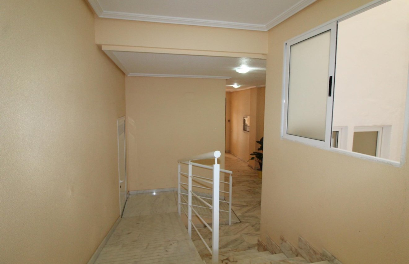 Reventa - Apartamento - Torrevieja - Playa del Cura