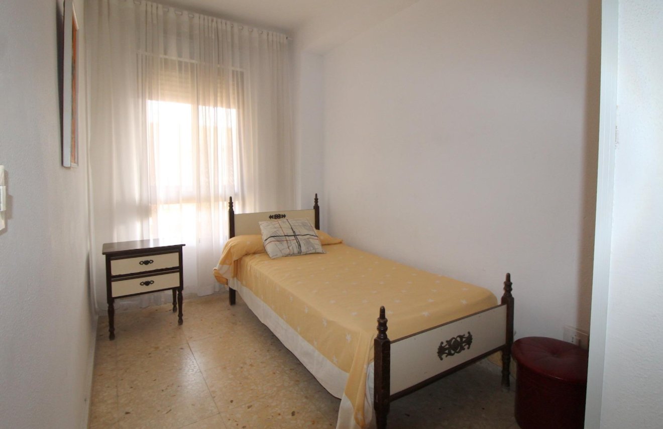 Reventa - Apartamento - Torrevieja - Playa del Cura