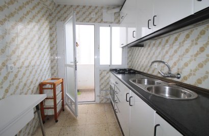 Reventa - Apartamento - Torrevieja - Playa del Cura