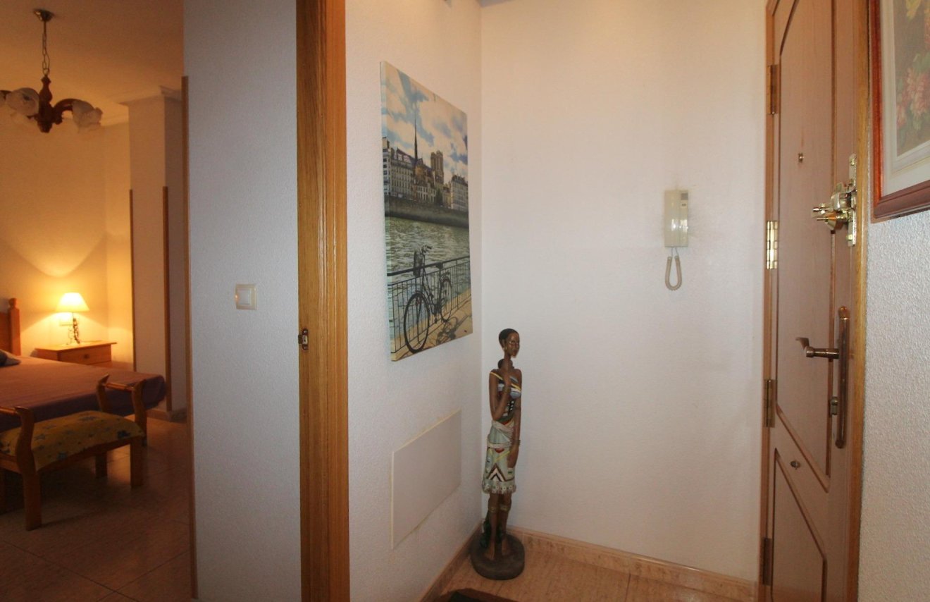 Reventa - Apartamento - Torrevieja - Centro