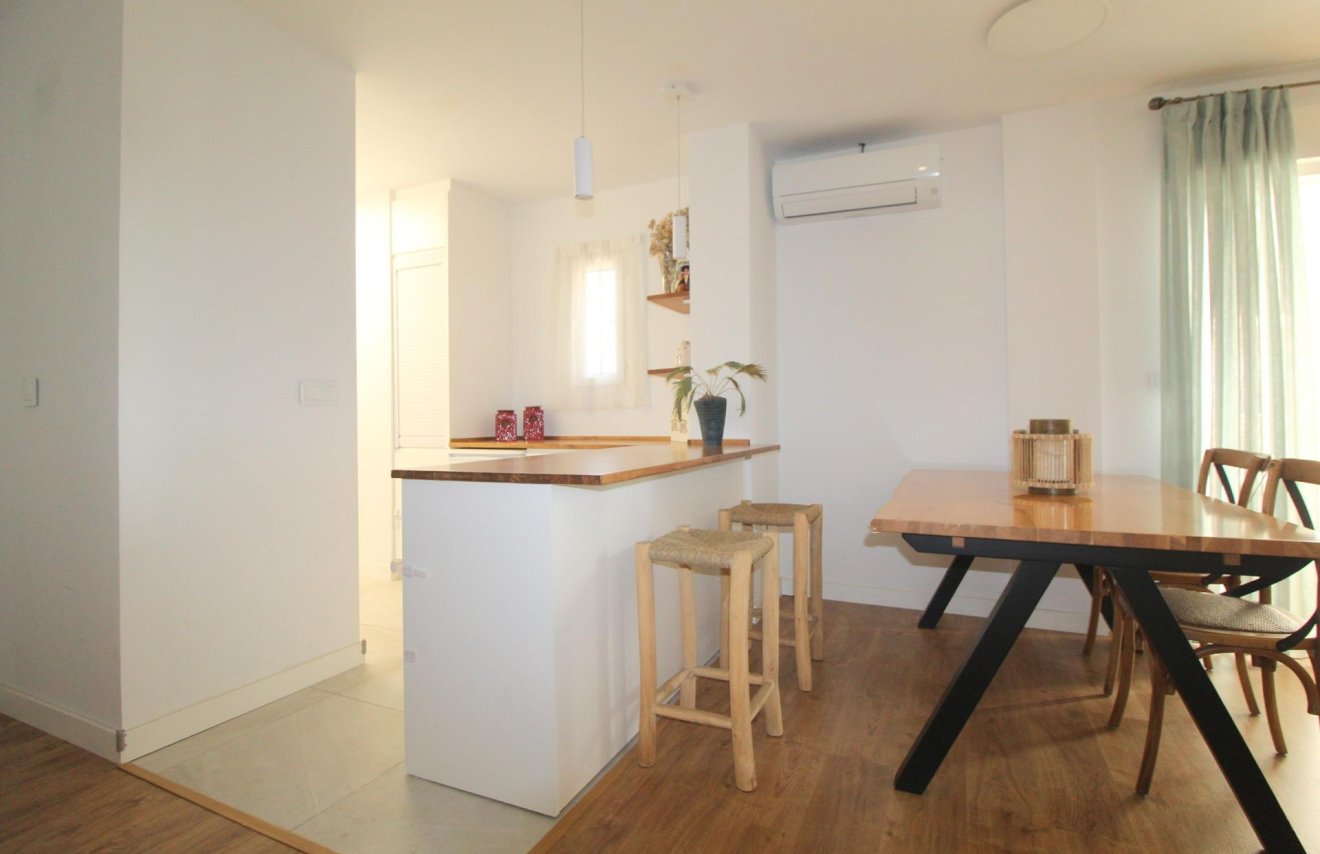 Reventa - Apartamento - Torrevieja - La veleta