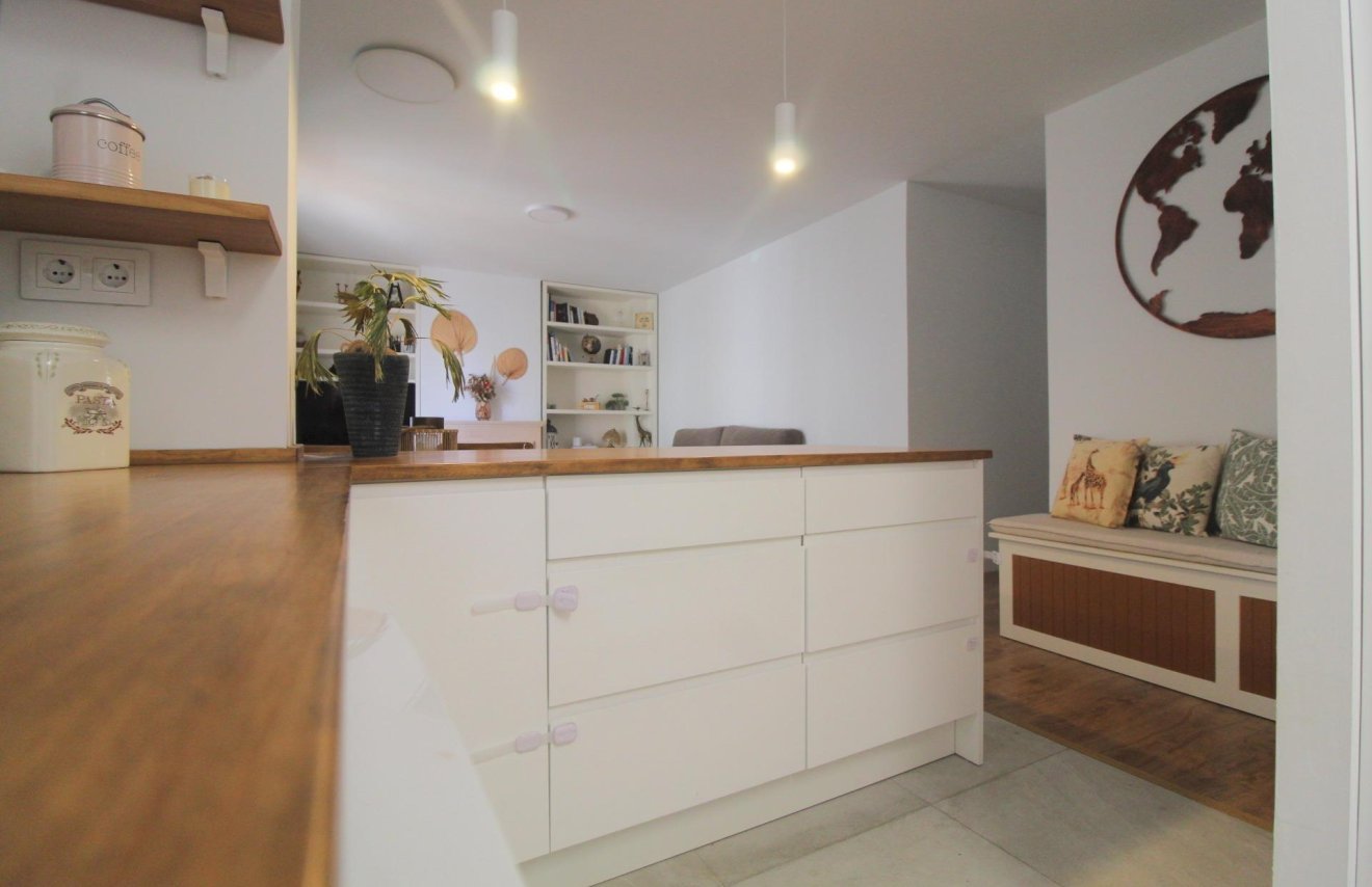 Reventa - Apartamento - Torrevieja - La veleta