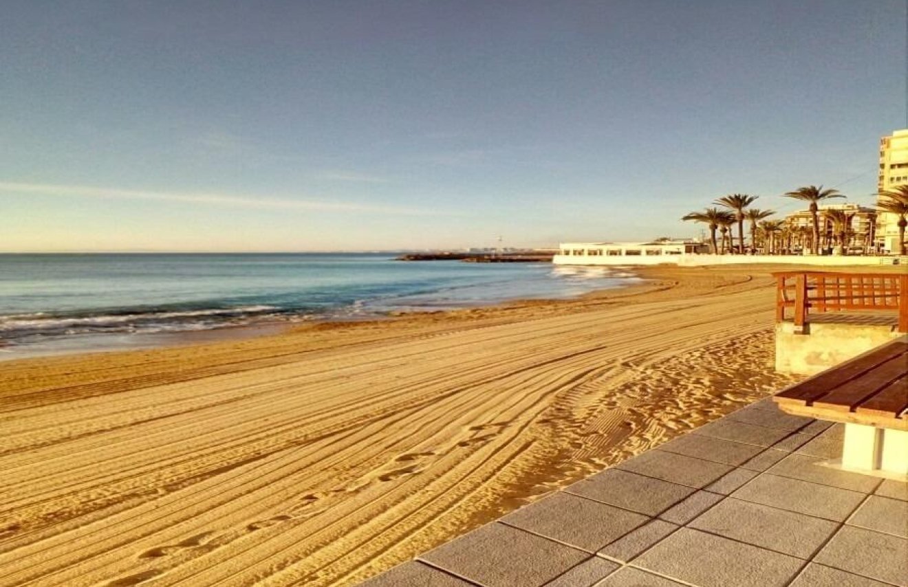 Reventa - Apartamento - Torrevieja - Playa del Cura