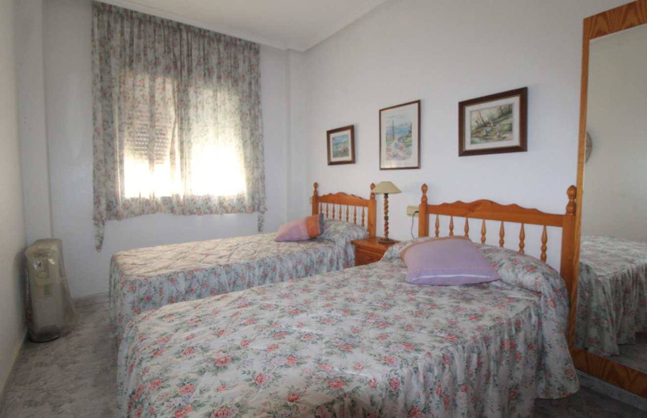 Reventa - Apartamento - Torrevieja - Playa del Cura
