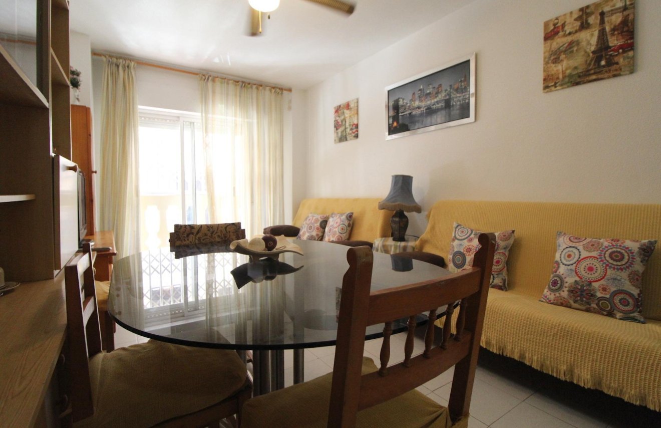 Reventa - Apartamento - Torrevieja - Playa de los Locos