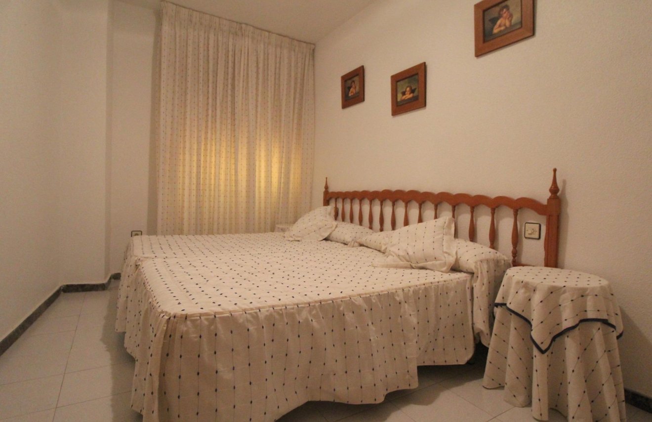 Reventa - Apartamento - Torrevieja - Playa de los Locos