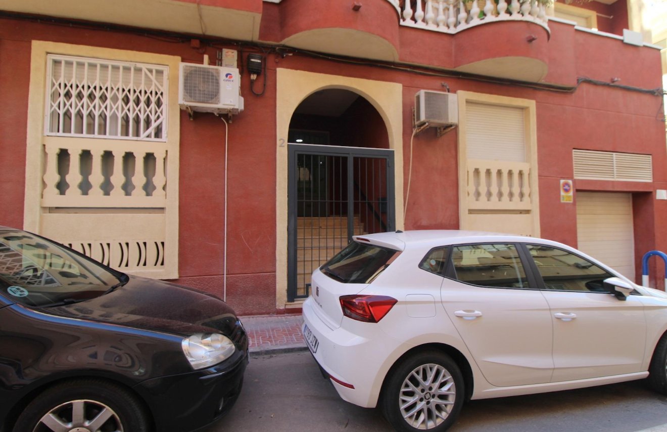 Reventa - Apartamento - Torrevieja - Playa de los Locos