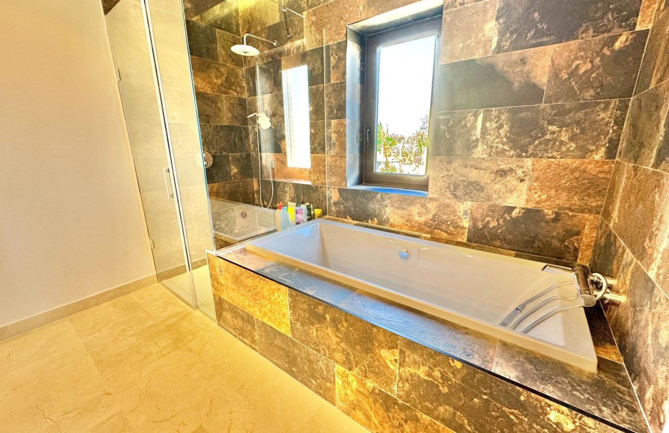 Reventa - Villa de Lujo - Dolores - Comunidad valenciana