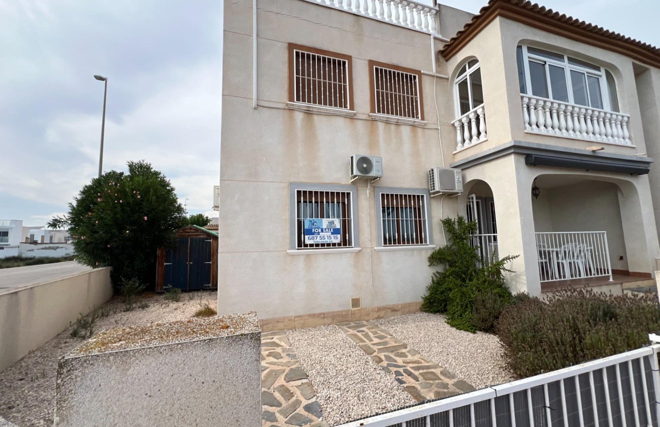 Reventa - Bungalow Planta Baja - Daya Vieja - Comunidad valenciana