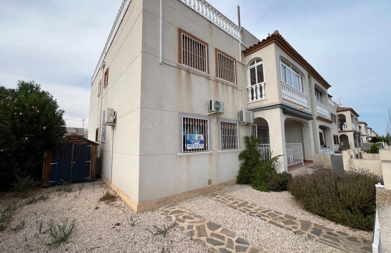 Reventa - Bungalow Planta Baja - Daya Vieja - Comunidad valenciana