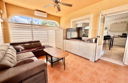 Reventa - Villa - Dolores - CMNO. ESCORREDOR