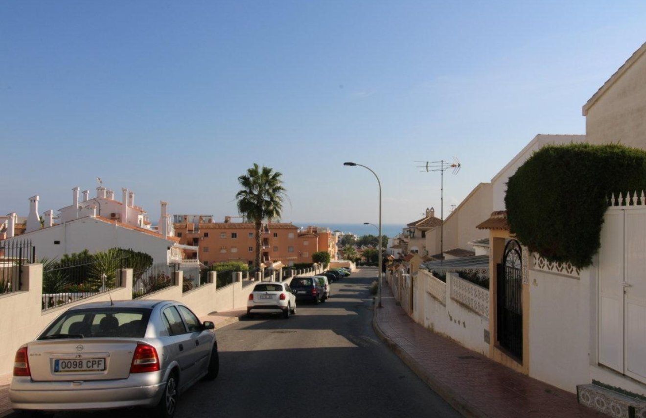 Reventa - Adosado - Torrevieja - La Mata