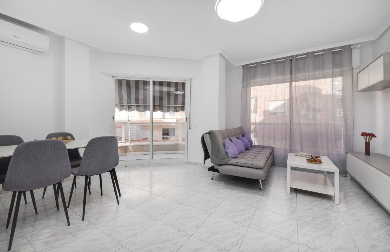 Reventa - Apartamento - Torrevieja - Playa de los Locos