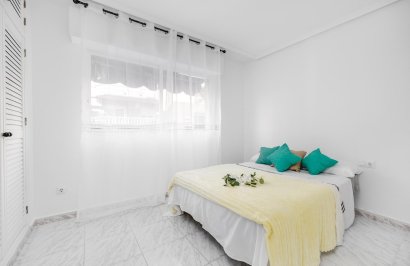 Reventa - Apartamento - Torrevieja - Playa de los Locos