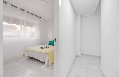 Reventa - Apartamento - Torrevieja - Playa de los Locos