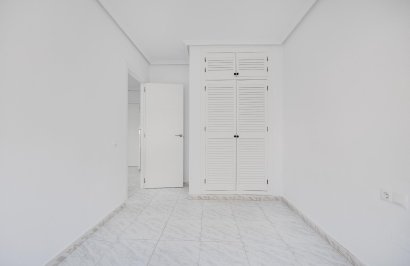 Reventa - Apartamento - Torrevieja - Playa de los Locos